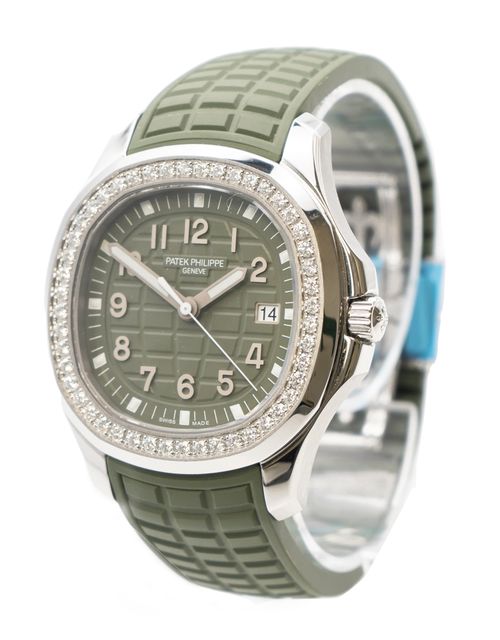 Patek Philippe Aquanaut 5267/200A-011 Image 2